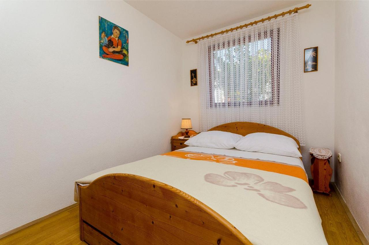 Apartments Marijana Трогир Екстериор снимка